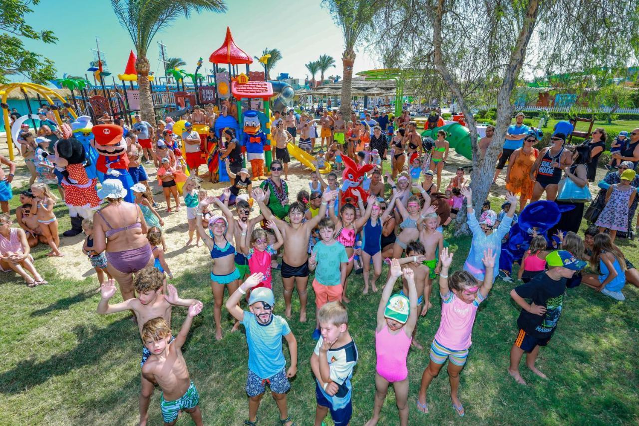 Titanic Palace Families And Couples Only Χουργκάντα Εξωτερικό φωτογραφία Aqua Park
